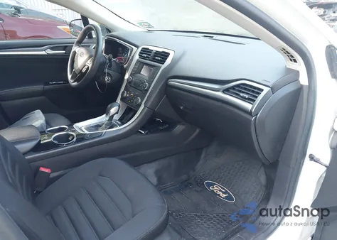 2013 Ford Fusion Hybrid Se z USA, uszkodzony, nr VIN 3FA6P0LUXDR349019